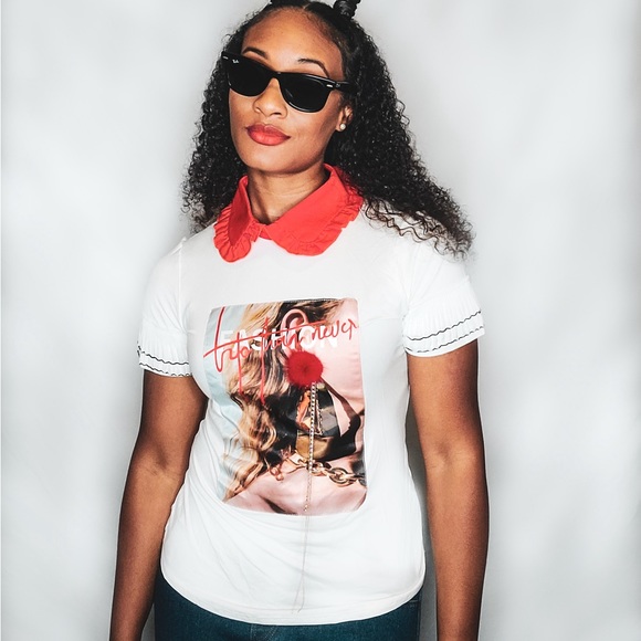 Ruffled Red Collared, Cream Body Knit Top - Picture 2 of 6